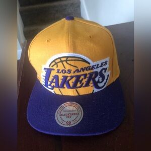 Mens LA Lakers Hat
